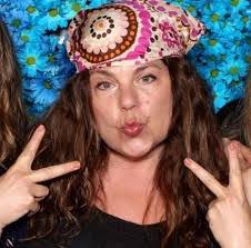 Shannon Warner's Instagram, Twitter & Facebook