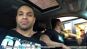 70 Year Old Bodybuilder Sonny Bryant Proves Age Is Just A Number