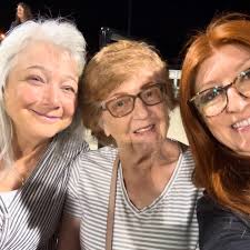 On day 1 of our #coronaquarantine , Camden dedicated his entire outdoor  time to @dudeperfect -inspired tricks! 🏈 3.17.20 #camdenreid #dudeperfect