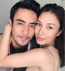 Lebih manis, zahirah dan ibunya, maslinda yusoff kelihatan begitu akrab dalam mudanya mak zahirah, 46 tahun. Aiman Hakim Ditegur Kerana Zahirah Macwilson Terlalu Seksi