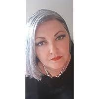 Etta Pierce's Instagram, Twitter & Facebook