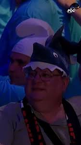 "THERE'S A FISH ON THE STAGE!" 🎣, Matt Campbell reels in the Big Fish  against Cameron Menzies, defeating the Scotsman 6-5!