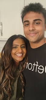 Johanna Gallagher's Instagram, Twitter & Facebook