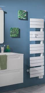 Radiateur Electrique Seche Serviettes Ideal Pour Les Petites Salles De Bains Allure Digital Etroit Ther Salle De Bain Radiateur Chauffe Serviette Electrique