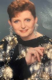 Mary Lunceford's Instagram, Twitter & Facebook