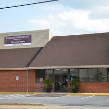 Located at 873 north queen street, the store is easily accessible from routes 30, 222, 272 & 72 and the manheim & harrisburg. Royer S Flowers And Gifts Home Facebook