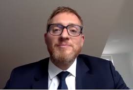 Prof. Dr. med. Thomas Knoll zur Steinbehandlung 2020