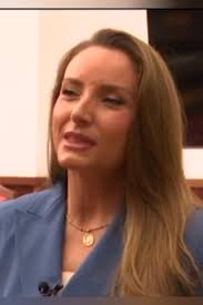 Duhet ta ndryshojmë perceptimin për politikën. Qëllimin duhet ta kemi  pozitiv, ndërsa politikën duhet ta shohim si mekanizëm për realizimin e  qëllimit të mirë.