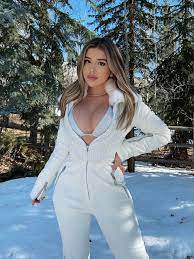 Twitter snowbunny