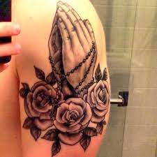 Grey ink 3d praying hands tattoo on wrist. Pin By Efran Cano On Temple Walls Praying Hands Tattoo Hand Tattoos Rose Tattoos