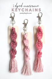 A Step By Step Diy Macrame Keychain Tutorial The Pretty Life Girls Macrame Patterns Tutorials Diy Crafts For Adults Macrame Patterns
