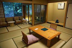 It is an important part of any asian home and it always has space dedicated just for it. 20 Japanese Home Decorations In The Dining Room Home Design Lover