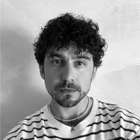 200+ profile według frazy „Jordan”