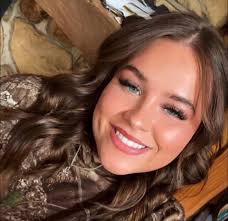 Happy 21st Birthday Lovebug! We love you 💕