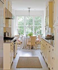 traditional small kitchen design ideas