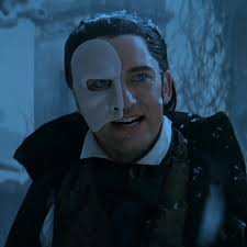 Gerard Butler and Michelle Monaghan Play Tapple