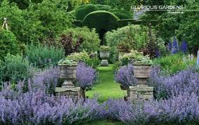 Famous English Gardens Visit Topiary Garden At Levens Hall 5 Jpg 564 356 Topiary Garden Most Beautiful Gardens Garden Visits