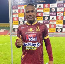 Statistiques de l'équipe du deportes tolima pour la saison 2021, effectifs de la saison, tous les résultats de l'équipe. Club Deportes Tolima S A On Twitter Copasudamericana Jaminton Leandro Campaz Ademas De Anotar Fue Considerado La Figura Del Compromiso Entre Deportes Tolima Y Deportivo Cali Https T Co Mbip2wk2cr