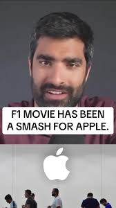 Brad Pitt Apple Store