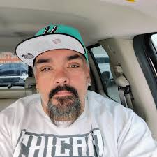 The Challenges and Joys of Single Life in San Antonio