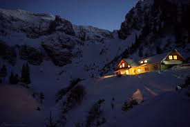 Imagini de iarna frumoase pentru cei ce adora anotimpul zapezilor!cele mai spectaculoase imagini de iarna pentru tine! Poze Blog Buna Seara Imagini De Iarna