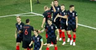 سقوط لاعب الدنمارك اريكسون #الدنمارك_فنلندا. Ø¨Ø« Ù…Ø¨Ø§Ø´Ø± Ù…Ø¨Ø§Ø±Ø§Ø© Ø§Ù„Ø¯Ù†Ù…Ø§Ø±Ùƒ Ø¶Ø¯ ÙÙ†Ù„Ù†Ø¯Ø§ ÙÙŠ ÙƒØ£Ø³ Ø£Ù…Ù… Ø£ÙˆØ±ÙˆØ¨Ø§ ÙŠÙˆØ±Ùˆ 2020 Ø§Ù„Ø¬ Ø±Ù†Ø§Ù„ Ù†ÙŠÙˆØ²