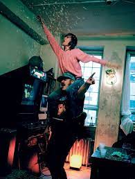 The duo consisted of jesper junior mortensen (vocals, guitar, keyboards, bass guitar, drums, percussion) (born 7 february 1979) and jeppe senior laursen (vocals, programming) (born 25 december 1977). Junior Senior Artist Analytics Songstats