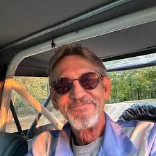 Craig Armstead's Instagram, Twitter & Facebook