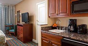 2 bedroom suites in las vegas royal tahitian tahiti village via tahitivillage.com. Las Vegas Hotels Hilton Grand Vacations On The Las Vegas Strip Las Vegas Nv