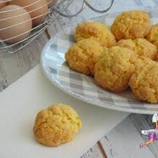 Biscuits Aux Jaunes D Oeufs Recette En 2020 Repas Sans Cuisson Biscuits Alimentation