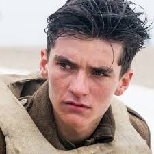 Fionn Whitehead (@FionnWOfficial)