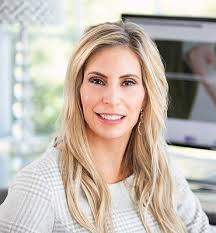 kristen_gizzi0086RT_(3).jpg?1598997621