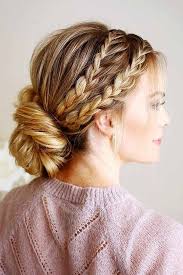 Fantastic Chignon Hairstyles For Feminine And Stylish Women French Braid Hairstyles Braided Hairstyles Medium Hair Styles