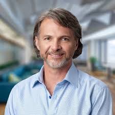 Thomas Culligan's Instagram, Twitter & Facebook