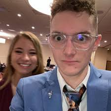 Xavier Magallanes's Instagram, Twitter & Facebook