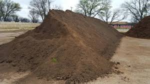 I was wondering if any one new how much a yard of topsoil weighed to see how much i can carry in my truck at one time, have a big job to do gonna need. Quality Mulch Topsoil