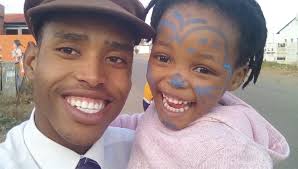 Hoop ná brugramp: Driehoek-seun se rugbydroom ná rug kraak