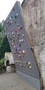I sound like an ad for the program, but believe me, there is nothing in it for me on this one. Home Climbing Walls