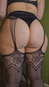 Free 112 curvy_mommy OnlyFans leaks with curvymommy