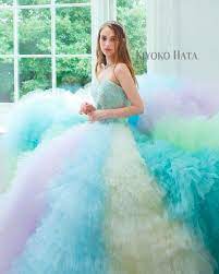 placolewedding dressy花嫁 プラコレ をつけて投稿 フォローしてね 注目の dressy記事をpickup スワイプしてね spring wedding dress colored wedding dress wedding dresses