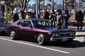 dual factory nissan c130 laurel love car too bad not one came to my country classic japanese cars japan cars japanese sports cars dual factory nissan c130 laurel love