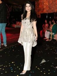 Latest Pakistani Party Wear Dresses 2020 For Girls Styleglow Com