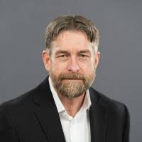 100+ perfiles de «Rick Stringer»