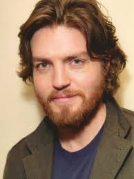 Tom Burke (actor)