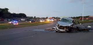 En el fanpage de claudio valdés, además de la entregar una reseña de su trayectoria musical, se resaltó que hoy no solo su familia lo . Iban 15 A Bordo De Una Camioneta Y Chocaron En Carmen De Areco 9 Muertos