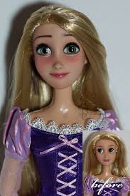 Rapunzel Doll Before After She Used To Be The 17 Singing Rapunzel Doll By The Disneystore Her Face Is Completely Repainted She Has Re Disney Poupe