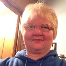 This is my friend Mandi Teel from Iowa and I singing a Christmas version of  Hallelujah. Please LIKE and SHARE!!!! 🙏