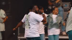 Image result for tbn:Gnv9sVSb-OxKvM::www.tyfinwallpapers.co.uk/brad4.jpg