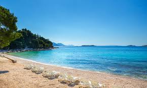 This is a demanding, strategic project, that is, one of the most important infrastructure projects in the country. Peljesac Dalmatien Aminess Hotels Campsites