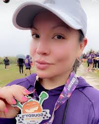 Happy Medal Monday! This was a busy weekend for our runners so let's begin.  First a huge shout out to our overseas marathoners Briana Ximena Barrales,  Samantha Esparza, Jeff Vasilatos Alejandra Terrazas